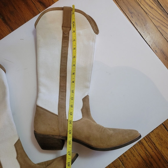 UO Leslie Tall Two Tone Colorblock Cowboy Boots NWOT Size 9 - Picture 5 of 12